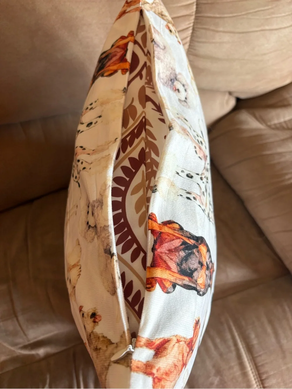 “Reserved for the Dog” NWT Decorative Pillow Cover/zipper Dog Print. Fits 18x18
